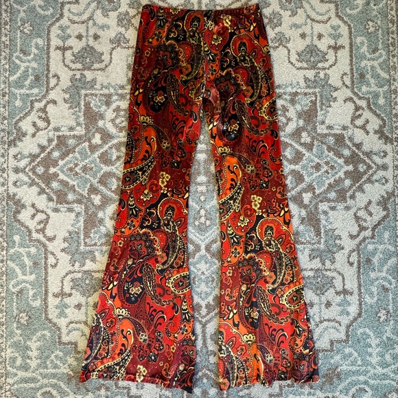 Novella Royale Paisley Velvet Janis Pants L Red Brown Mid Rise Bell Wide Leg - Picture 4 of 8